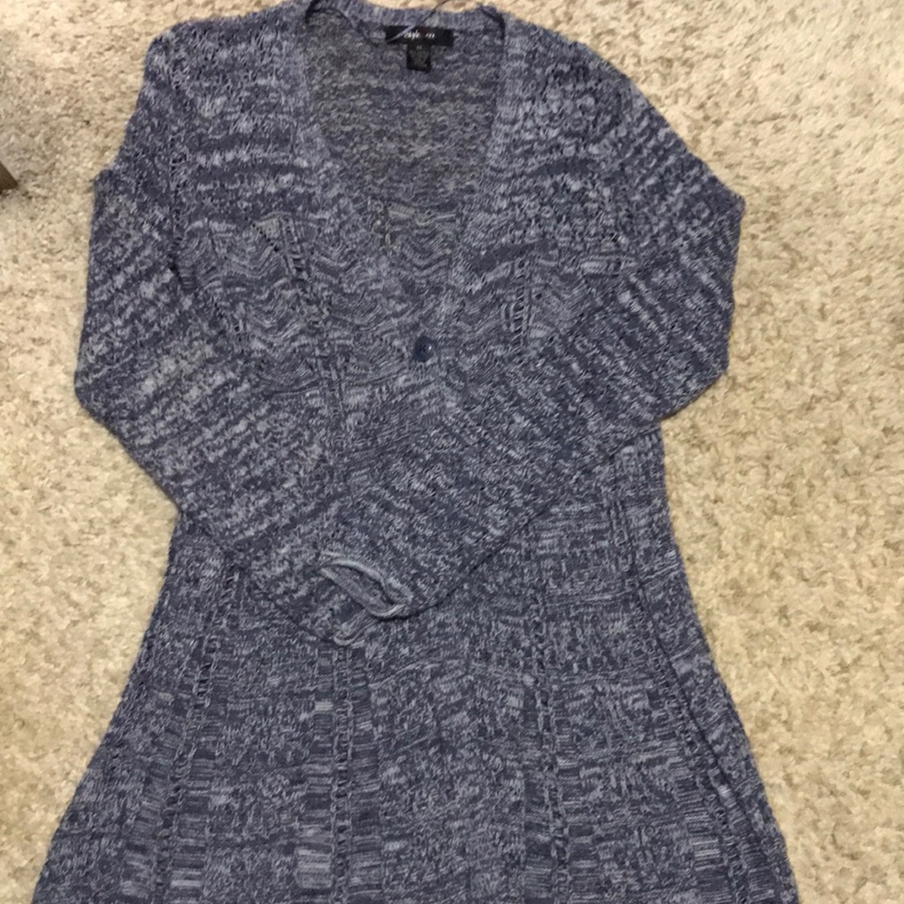 Blue and white textured sweater NWOT